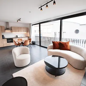 K&y 1 Brussels Airport 500m! Aparthotel